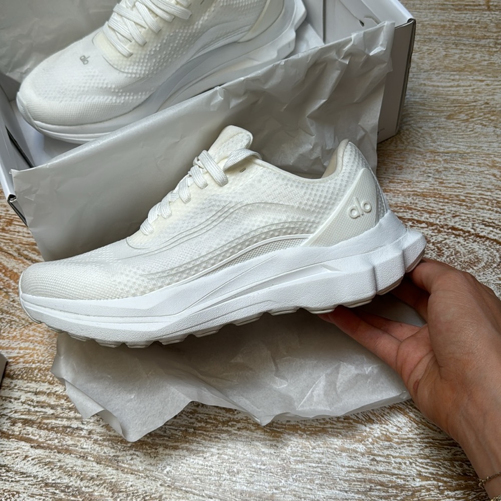 ALO Yoga White Women's Shoes
